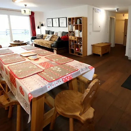 Perrine Garden - Cozy With Private Garden Apartment Saas-Fee